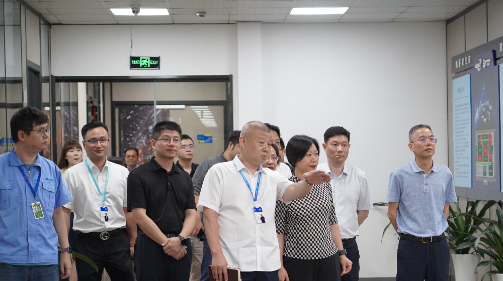 西湖区委副书记、区长周扬一行莅临浙大半岛网页版_半岛（中国）调研、指导工作